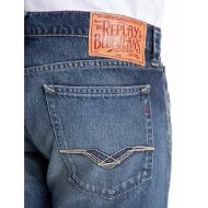 Picture of REPLAY MEN'S NEAAL SLIM-FIT JEANS 12 OZ DEEP INDIGO COTTON DENIM IN DARK BLUE 8