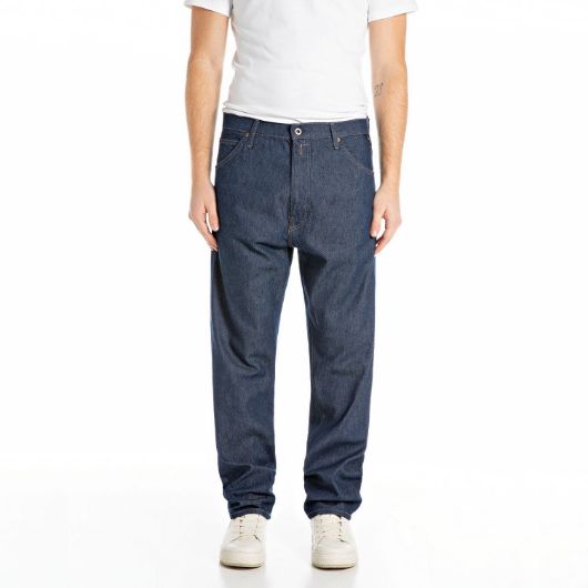 Показвай детайлите за REPLAY МЪЖКИ WAINE TAPERED-FIT ДЕНИМ 11 OZ INDIGO STRETCH DENIM В ТЪМНОСИНЬО 1 - FanPoint Снимка на REPLAY МЪЖКИ WAINE TAPERED-FIT ДЕНИМ 11 OZ INDIGO STRETCH DENIM В ТЪМНОСИНЬО 1