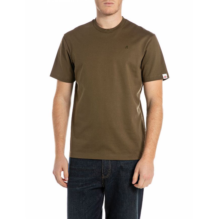 Picture of REPLAY MEN'S RELAXED-FIT T-SHIRT WITH EMBROIDERY IN DARK OLIVE