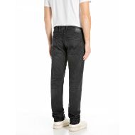 Picture of REPLAY MEN'S GROVER STRAIGHT-FIT JEANS 10.5 OZ BLACK OD STRETCH DENIM IN BLACK DELAVÉ 3