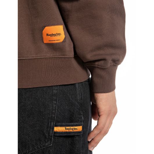 Показвай детайлите за REPLAY МЪЖКИ СУИТШЪРТ INC SWEATSHIRT WITH CREW NECK В КАФЯВО 3 - FanPoint Снимка на REPLAY МЪЖКИ СУИТШЪРТ INC SWEATSHIRT WITH CREW NECK В КАФЯВО 3