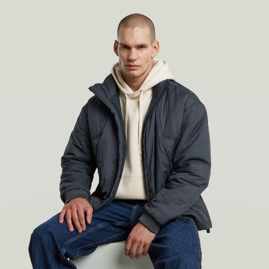 Show details for G-STAR MEN'S LIGHTWEIGHT CLOUD JACKET IN DARK BLUE 3 - FanPoint Picture of G-STAR MEN'S LIGHTWEIGHT CLOUD JACKET IN DARK BLUE 3
