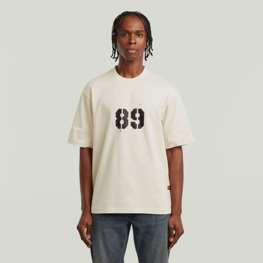 Picture of G-STAR MEN'S SPRAYED 89 BACK GR BOXY T-SHIRT IN WHITE