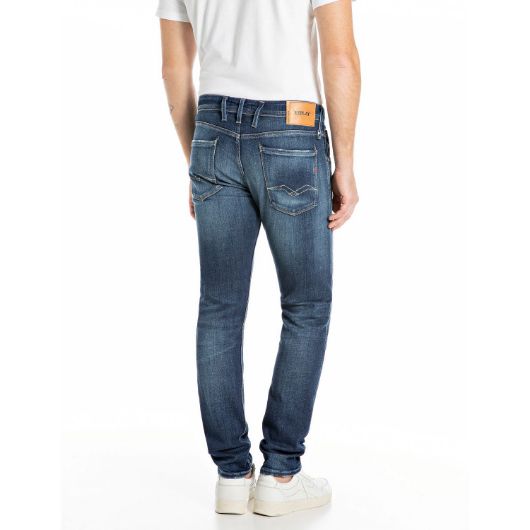 Показвай детайлите за REPLAY МЪЖКИ ANBASS SLIM-FIT ДЕНИМ 12 OZ DEEP BLUE POWER STRETCH DENIM В ТЪМНОСИНЬО 3 - FanPoint Снимка на REPLAY МЪЖКИ ANBASS SLIM-FIT ДЕНИМ 12 OZ DEEP BLUE POWER STRETCH DENIM В ТЪМНОСИНЬО 3