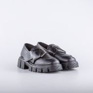 Picture of LOVE MOSCHINO WOMEN'S LOAFERS WITH TASSEL IN BLACK LEATHER 2