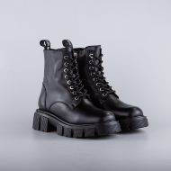 Picture of LOVE MOSCHINO WOMEN'S BOOTS IN BLACK LEATHER 2