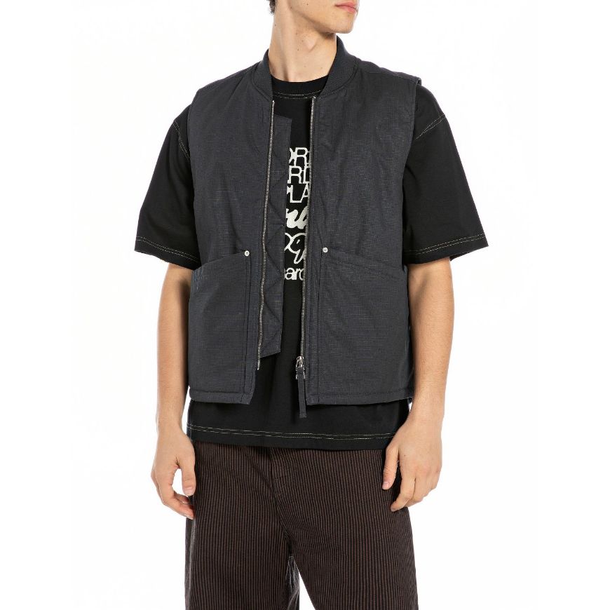 Picture of REPLAY MEN'S INC CARTMAN RIPSTOP VEST IN BLACK