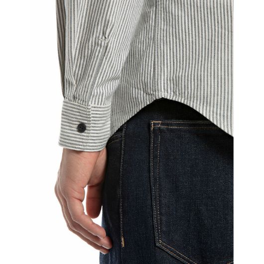 Show details for REPLAY MEN'S REGULAR-FIT STRIPED OXFORD SHIRT IN CREAM WHITE AND BLUE 3 - FanPoint Picture of REPLAY MEN'S REGULAR-FIT STRIPED OXFORD SHIRT IN CREAM WHITE AND BLUE 3