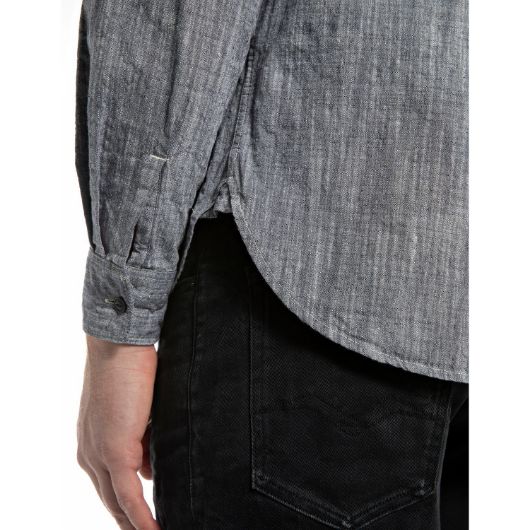 Show details for REPLAY MEN'S RELAXED-FIT SLUB COTTON CHAMBRAY SHIRT IN LIGHT INDIGO 3 - FanPoint Picture of REPLAY MEN'S RELAXED-FIT SLUB COTTON CHAMBRAY SHIRT IN LIGHT INDIGO 3