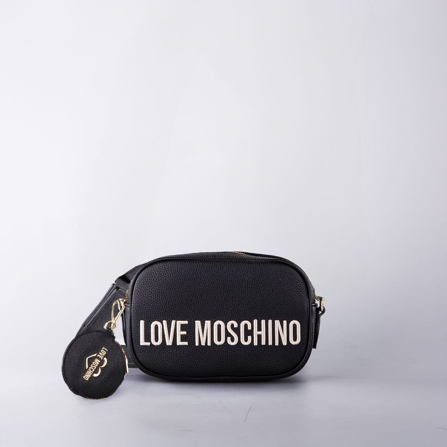 Снимка на LOVE MOSCHINO ДАМСКА КРОСБОДИ ЧАНТА С АКСЕСОАР В ЧЕРНО