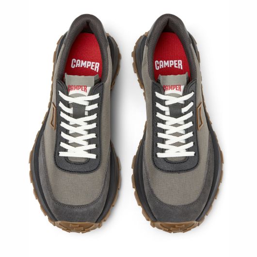 Показвай детайлите за CAMPER DRIFT TRAIL МЪЖКИ СПОРТНИ ОБУВКИ ОТ ТЕКСТИЛ И КОЖА В СИВО 3 - FanPoint Снимка на CAMPER DRIFT TRAIL МЪЖКИ СПОРТНИ ОБУВКИ ОТ ТЕКСТИЛ И КОЖА В СИВО 3