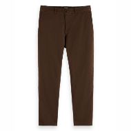 Снимка на SCOTCH&SODA MEN'S SEASONAL CORE - DRIFT - WASHED COTTON BLEND CHINO IN MEDIUM BROWN 1