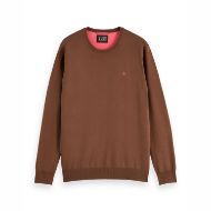 Снимка на SCOTCH&SODA MEN'S SEASONAL CORE - REGULAR FIT ECOVERO BLEND CREWNECK IN MEDIUM BROWN 1