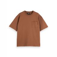 Снимка на SCOTCH&SODA MEN'S SEASONAL CORE - LOOSE FIT 3 CROSSES POCKET T-SHIRT IN MEDIUM BROWN 1