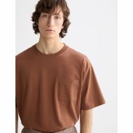 Снимка на SCOTCH&SODA MEN'S SEASONAL CORE - LOOSE FIT 3 CROSSES POCKET T-SHIRT IN MEDIUM BROWN 6