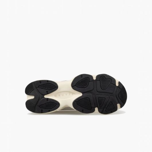 Show details for CRUYFF SPORTS MEN'S NOVELL IN GREY Picture of CRUYFF SPORTS MEN'S NOVELL IN GREY