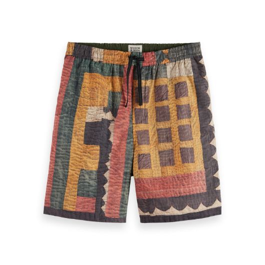 Показвай детайлите за SCOTCH&SODA MEN'S PRINTED PATCHWORK COTTON-POPLIN LOOSE FIT BERMUDA IN MEDIUM BROWN Снимка на SCOTCH&SODA MEN'S PRINTED PATCHWORK COTTON-POPLIN LOOSE FIT BERMUDA IN MEDIUM BROWN