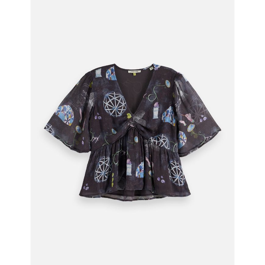 Снимка на SCOTCH&SODA WOMEN'S PEPLUM SHORT SLEEVE TOP IN BLACK MOUNTAIN