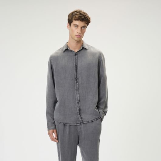 Show details for DIRTY LAUNDRY MEN'S TENCEL LINEN SHIRT IN VINTAGE GREY 1 - FanPoint Picture of DIRTY LAUNDRY MEN'S TENCEL LINEN SHIRT IN VINTAGE GREY 1