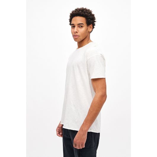 Показвай детайлите за DIRTY LAUNDRY МЪЖКА БЛУЗА RELAXED SLEEVES T-SHIRT В БЯЛО 2 - FanPoint Снимка на DIRTY LAUNDRY МЪЖКА БЛУЗА RELAXED SLEEVES T-SHIRT В БЯЛО 2