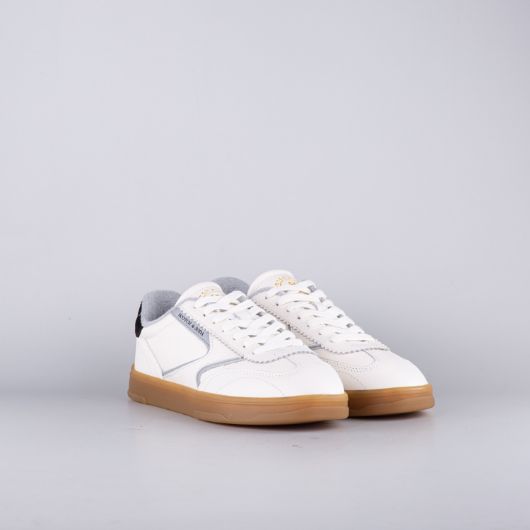 Show details for SCOTCH&SODA MEN'S SLIM LEATHER SNEAKERS IN WHITE 2 - FanPoint Picture of SCOTCH&SODA MEN'S SLIM LEATHER SNEAKERS IN WHITE 2