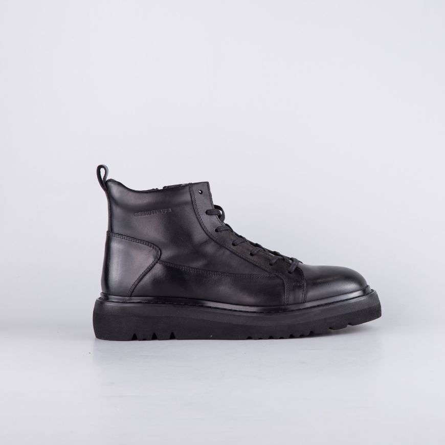 Picture of CERRUTI 1881 MEN'S LEATHER BOOTS IN BLACK CSSU01643M
