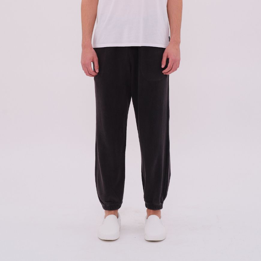 Снимка на DIRTY LAUNDRY МЪЖКИ ПАНТАЛОН RELAXED CUFFED SWEATPANTS В ЧЕРНО