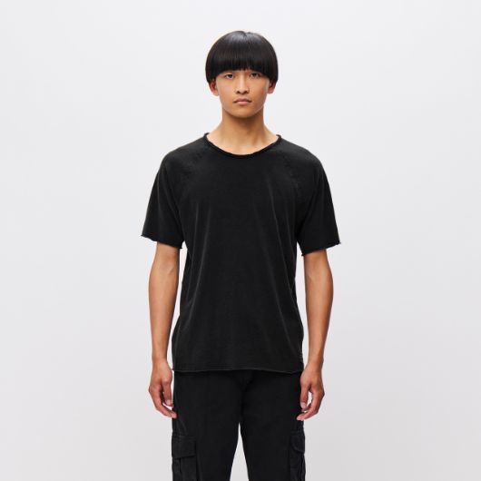 Показвай детайлите за DIRTY LAUNDRY МЪЖКА БЛУЗА THE RAGLAN SLUB T-SHIRT В ЧЕРНО 1 - FanPoint Снимка на DIRTY LAUNDRY МЪЖКА БЛУЗА THE RAGLAN SLUB T-SHIRT В ЧЕРНО 1