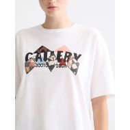Picture of SCOTCH&SODA WOMEN'S ELEVATED ARTWORK LOOSE FIT T-SHIRT IN BRIGHT WHITE 6