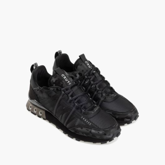 Показвай детайлите за CRUYFF МЪЖКИ СПОРТНИ ОБУВКИ FEARIA HEX-TECH В ЧЕРНО 3 - FanPoint Снимка на CRUYFF МЪЖКИ СПОРТНИ ОБУВКИ FEARIA HEX-TECH В ЧЕРНО 3