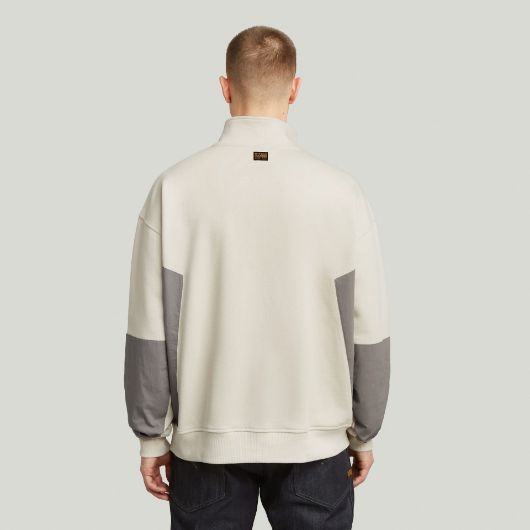 Показвай детайлите за G-STAR МЪЖКИ СУИТШЪРТ FABRIC MIX HALF ZIP В БЯЛО 3 - FanPoint Снимка на G-STAR МЪЖКИ СУИТШЪРТ FABRIC MIX HALF ZIP В БЯЛО 3