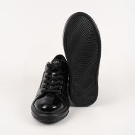 Picture of KARL LAGERFELD WOMEN'S KAPRI KARL NFT KOUNTER RLF IN BLACK 5