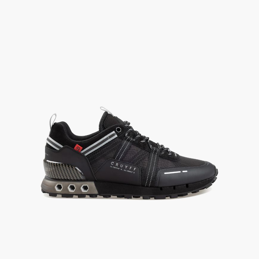 Снимка на CRUYFF МЪЖКИ СПОРТНИ ОБУВКИ INTERLACE HEX-TECH // MONTSERRAT В ЧЕРНО