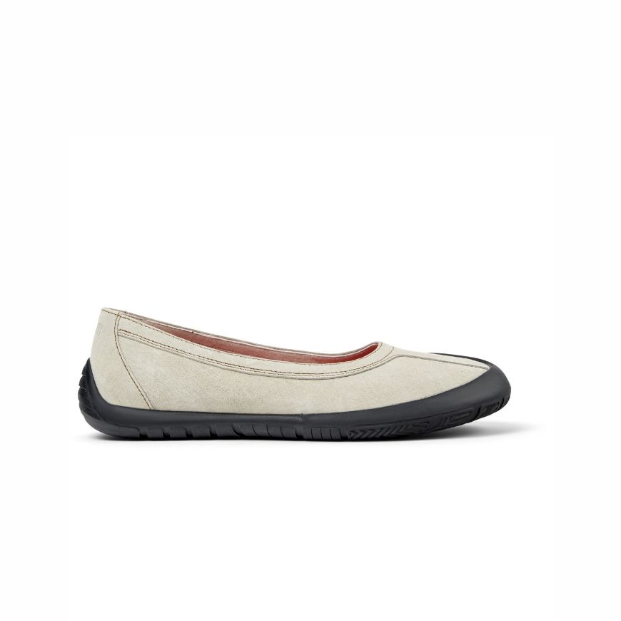 Picture of CAMPER WOMEN'S PEU PATH LEATHER BALLERINA IN LIGHT BEIGE