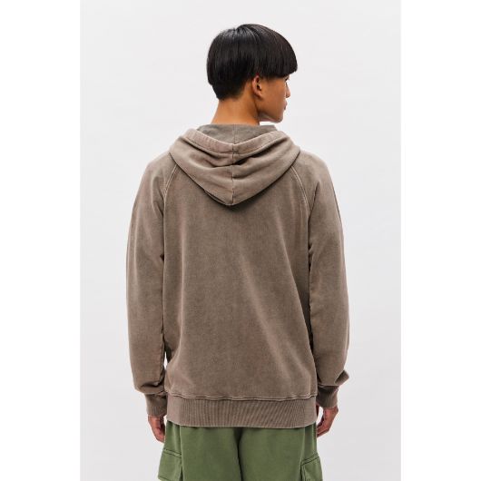 Показвай детайлите за DIRTY LAUNDRY МЪЖКИ СУИТШЪРТ THE RAGLAN FULLZIP В ЦВЯТ МОКА 3 - FanPoint Снимка на DIRTY LAUNDRY МЪЖКИ СУИТШЪРТ THE RAGLAN FULLZIP В ЦВЯТ МОКА 3