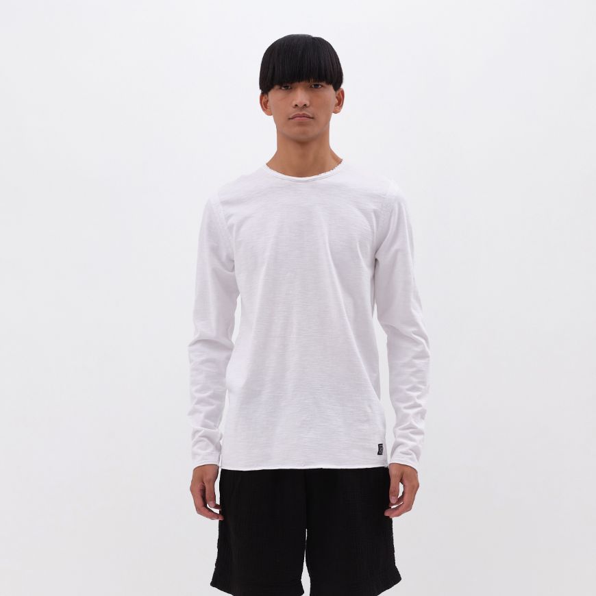 Picture of DIRTY LAUNDRY MEN'S RAW EDGES LONGSLEEVE IN WHITE