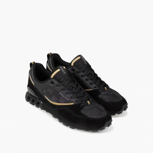 Показвай детайлите за CRUYFF МЪЖКИ СПОРТНИ ОБУВКИ SNYPER В ЧЕРНО/ЗЛАТИСТО 3 - FanPoint Снимка на CRUYFF МЪЖКИ СПОРТНИ ОБУВКИ SNYPER В ЧЕРНО/ЗЛАТИСТО 3