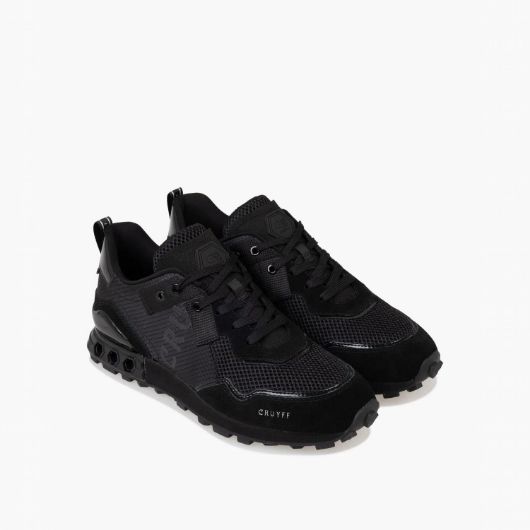 Показвай детайлите за CRUYFF МЪЖКИ СПОРТНИ ОБУВКИ SUPERBIA HEX-TECH В ЧЕРНО 3 - FanPoint Снимка на CRUYFF МЪЖКИ СПОРТНИ ОБУВКИ SUPERBIA HEX-TECH В ЧЕРНО 3