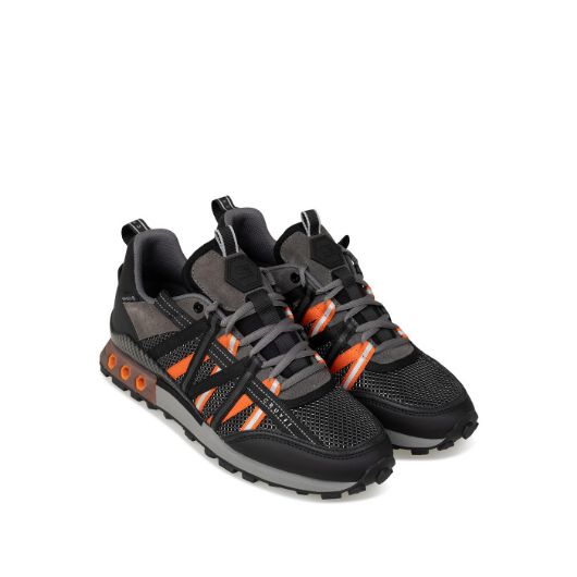 Показвай детайлите за CRUYFF МЪЖКИ СПОРТНИ ОБУВКИ FEARIA HEX-TECH В ЧЕРНО/ОРАНЖЕВО 3 - FanPoint Снимка на CRUYFF МЪЖКИ СПОРТНИ ОБУВКИ FEARIA HEX-TECH В ЧЕРНО/ОРАНЖЕВО 3