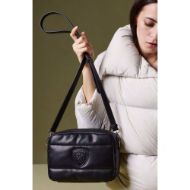 Снимка на BLAUER ДАМСКА ЧАНТА ПРЕЗ РАМО SMARTY02 В ЧЕРНО 2
