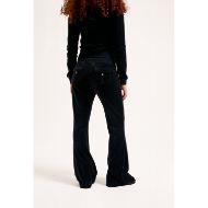 Picture of JUICY COUTURE WOMEN'S CAISA ULTRA LOW RISE VELOUR PANT IN BLACK 5