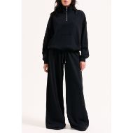 Picture of JUICY COUTURE WOMEN'S CASTELLA DIAMANTE OVERSIZED CROPPED HOODIE IN BLACK 6