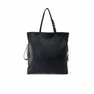 Снимка на REPLAY ДАМСКА ЧАНТА SOLID-COLOURED SHOPPER BAG В ЧЕРНО 3