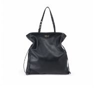 Снимка на REPLAY ДАМСКА ЧАНТА SOLID-COLOURED SHOPPER BAG В ЧЕРНО 4