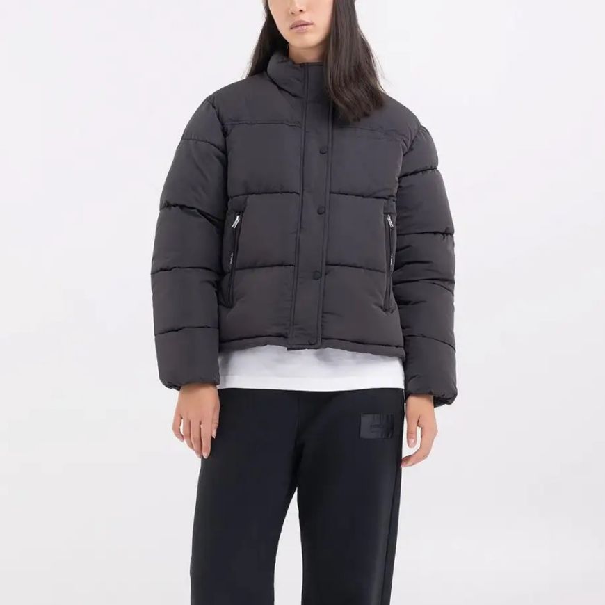 Снимка на REPLAY ДАМСКО ЯКЕ BOXY FIT QUILTED SHORT JACKET В ЧЕРНО