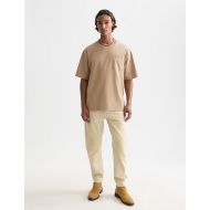 Picture of SCOTCH&SODA MEN'S SEASONAL CORE 3 CROSSES CHEST POCKET LOOSE-FIT T-SHIRT IN MEDIUM BEIGE 7