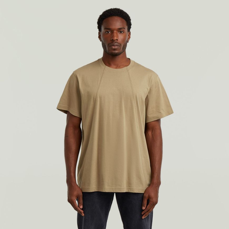 Picture of G-STAR MEN'S A LINE LOOSE T-SHIRT IN SAFARI