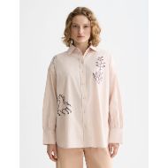 Picture of SCOTCH&SODA WOMEN'S EMBROIDERY GIRLFRIEND SHIRT IN ROSE DUST STRIPE 4