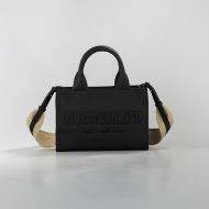 Picture of LOVE MOSCHINO WOMEN'S SMALL SHOPPING BAG SIGNATURE LOVE IN BLACK 1