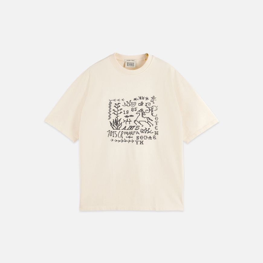 Picture of SCOTCH&SODA MEN'S CROSS-STITCHED FRONT ARTWORK LOOSE-FIT T-SHIRT IN LIGHT BEIGE